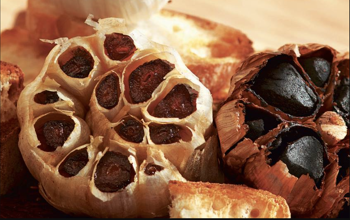 ¿Cómo se produce el ajo negro ecológico? El proceso natural detrás de un alimento excepcional